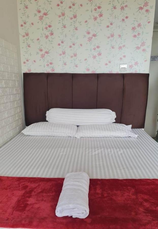 Apartemen Springlake Summarecon Bekasi-By Bu Johan ภายนอก รูปภาพ