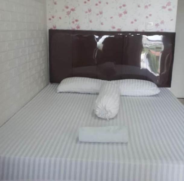 Apartemen Springlake Summarecon Bekasi-By Bu Johan ภายนอก รูปภาพ